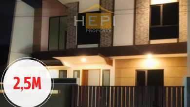 Properti Siap Huni di Kawasan Puri Anjasmoro, Semarang, LT 216m²