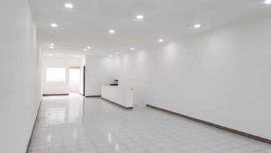 Ruko Tengah Kota Jl. Mt Haryono Semarang Tengah. Cocok Untuk Aneka Usaha.w