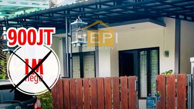 Kesempatan Rumah di Jangli, Semarang, LB 112m², Harga 900 Juta