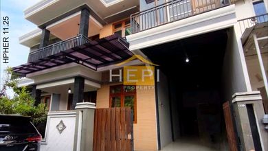 Hunian Elite di Kawasan Gajah Mungkur, Semarang, LB 388m², Harga 3,8 Miliar