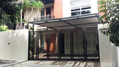 Rumah Elite di Kawasan Tlaga Bodas, Semarang, LB 400m², Harga 4,7 Miliar