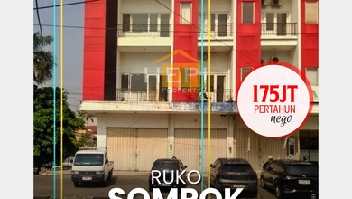 Ruko Hook 3 Lantai istimewa tengah kota Semarang 