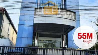 Gedung 4 Lantai di Jl.Pemuda Semarang Tengah