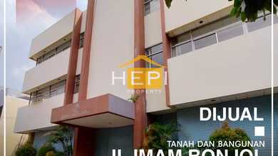 Gedung Siap Pakai di Jalan Imam Bonjol, Semarang.