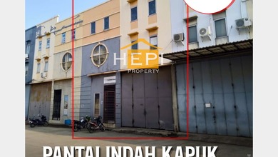 Ruko 3 lantai di Pantai Indah Kapuk Jakarta Utara