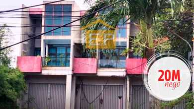 Ruko + Gudang di Puspogiwang ( Hadap Pamularsih)