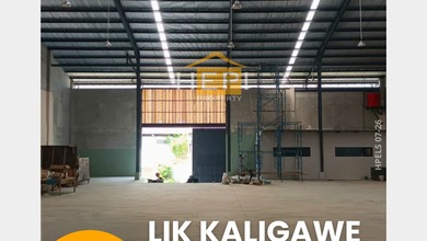 Gudang Bebas Banjir di Lik Kaligawe Semarang