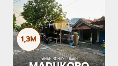 Properti Siap Huni di Kawasan Semarang Barat, Semarang, LT 302m²