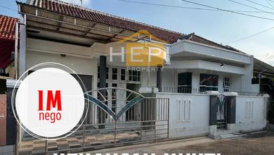Rumah Dijual di Pedurungan, Semarang, LB 192m², Harga Kompetitif!