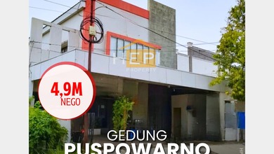 Bangunan gedung semi furnished di tengah kota Semarang