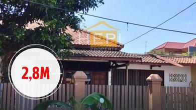 Hunian Elegan di Puspogiwang, Semarang, 6 KT, LT 343m²