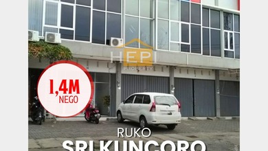 Ruko 2 lantai siap pakai di Sri Kuncoro Semarang Barat