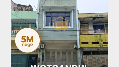 Ruko 2,5 lantai tengah kota di Wotgandul Semarang Tengah