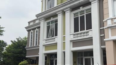 Bisa KPR, Ruko, 3 Lantai, Dekat Akses Bandara
