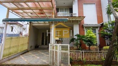 Rumah Area Luxury Candi Golf, Semarang - Harga Menarik 3,9 Miliar