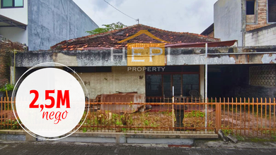 Dijual Rumah Strategis di Semarang Timur, Semarang - LT 276m²
