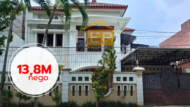 Rumah Area Premium Atmodirono, Semarang - Harga Terbaik 13,6 Miliar