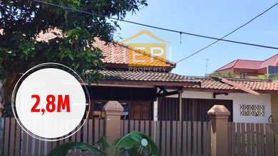 Rumah Area Luxury Semarang Barat, Semarang - Harga Terbaik 2,8 Miliar