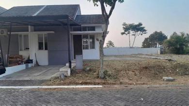Rumah Hook di Bsb Village Cangkiran Mijen Semarang