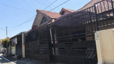 Promo Rumah di Lamper, Semarang, LB 140m², Harga 1,8 Miliar