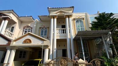 Kesempatan Rumah di Pedurungan, Semarang, LB 200m², Harga 1,8 Miliar