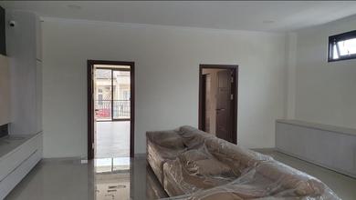 Rumah Mewah di Kawasan Semarang Tengah, Semarang, LB 154m², Harga 6,5 Miliar