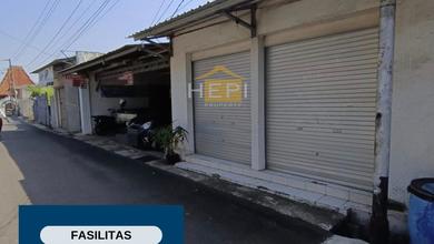 Rumah Mewah di Bulustalan, Semarang, 7 Kamar Tidur, LT 491m²