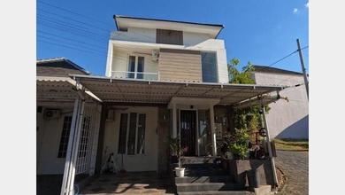 Rumah 2 Lantai Siap Huni di Eagle Hills Tembalang Semarang