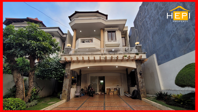 Rumah Mewah di Bukit Sari, Semarang, 4 KT, LT 400m²