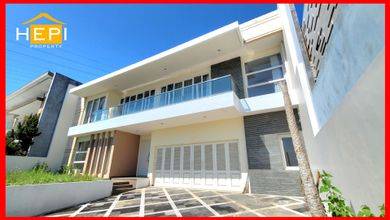 Rumah Premium area Candi Golf, Semarang, Luas 305 m2