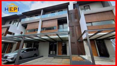 Hunian Elite di Kawasan Gajah Mungkur, Semarang, LB 300m², Harga 3,2 Miliar