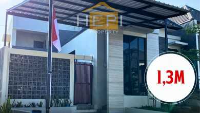 Kesempatan Rumah di Sendangmulyo, Semarang, LB 60m², Harga 1,3 Miliar