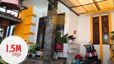 Jual Rumah Cantik LT 150 m2 area Banyumanik, Semarang