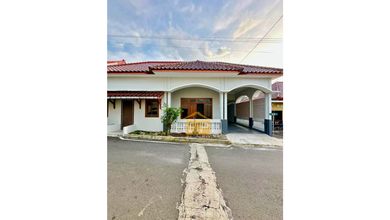 Rumah Siap Pakai di Kawasan Banyumanik, Semarang, LT 150m²