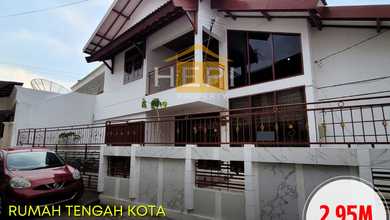 Hunian Elegan di Semarang Tengah, Semarang, 3 Kamar Tidur, LT 171m²