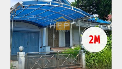 Rumah Dijual di Semarang Barat, Semarang, LB 300m², Harga Terbaik!