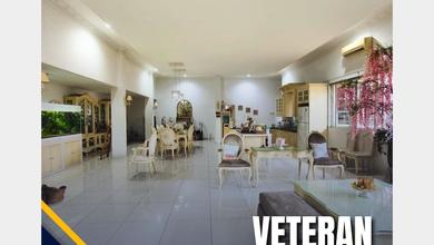 Rumah Tengah Kota di Veteran Semarang Tengah