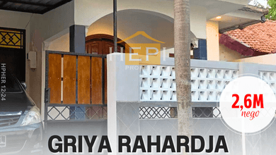 Rumah Modern area Semarang Timur, Semarang, LT 250 m2