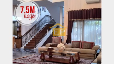 Kesempatan Langka, rumah Mewah di Puri Anjasmoro, Semarang, LB 800m²