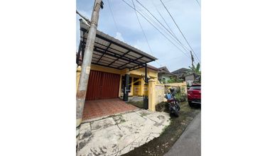 Jual Rumah Strategis di Banyumanik, Semarang - LT 190m²