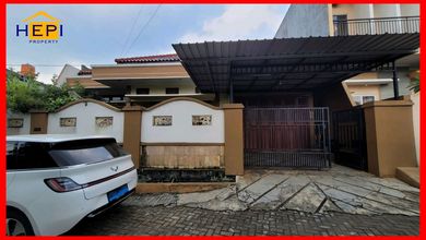 Kesempatan Rumah di Bukit Sari, Semarang, LB 240m², Harga 2,25 Miliar