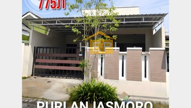 Kesempatan Rumah di Puri Anjasmoro, Semarang, LB 144m², Harga 775 Juta