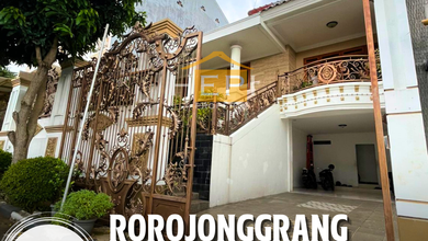 Penawaran Eksklusif, rumah Mewah di Manyaran, Semarang, LB 350m²