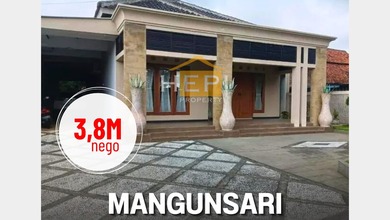 Dijual rumah Mewah di Gunung Pati, Semarang - LT 931m²
