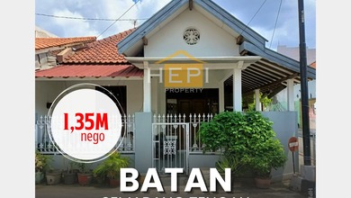 Kesempatan Rumah di Miroto, Semarang, LB 150m², Harga 1,35 Miliar