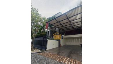 Rumah Mewah di Candi Golf Semarang Ada View