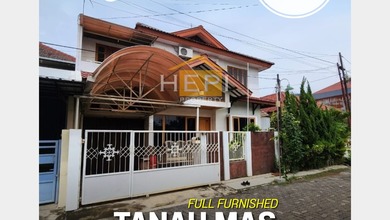 Kesempatan Rumah di Tanah Mas, Semarang, LB 300m², Harga 2,5 Miliar