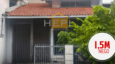 Jual Segera Rumah Mewah area Semarang Tengah, Semarang, LT 180 m2
