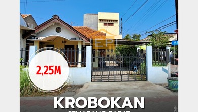 Rumah Dijual di Semarang Barat, Semarang, LB 250m², Harga Kompetitif!