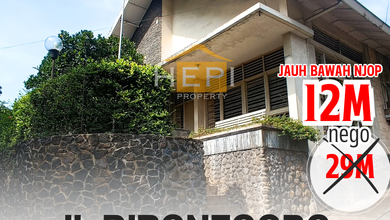 Kesempatan Eksklusif, rumah Mewah di Semarang Tengah, Semarang, LB 356m²